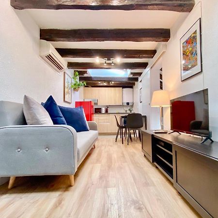 Charming Malasana Attic Madrid Extérieur photo