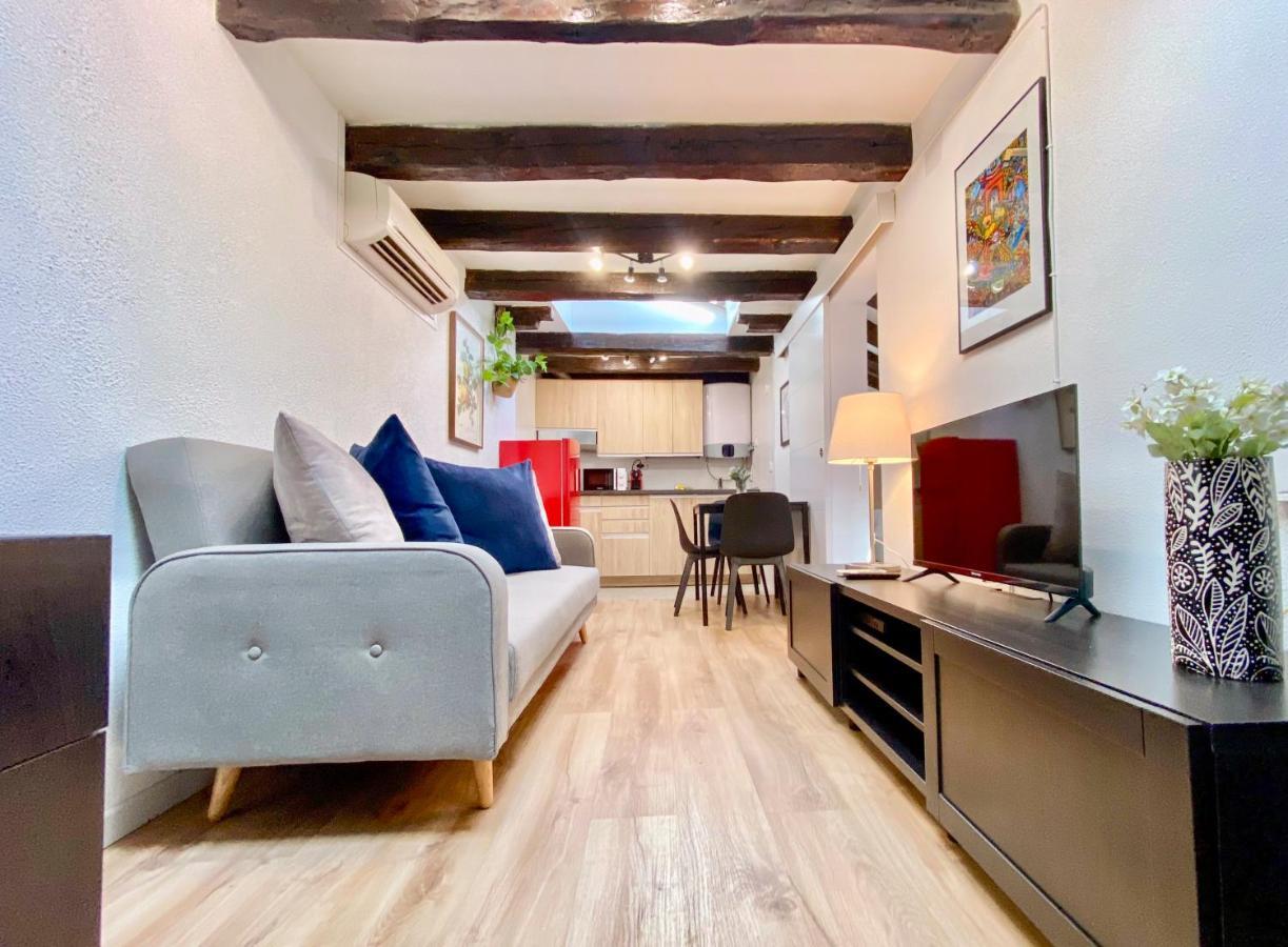 Charming Malasana Attic Madrid Extérieur photo