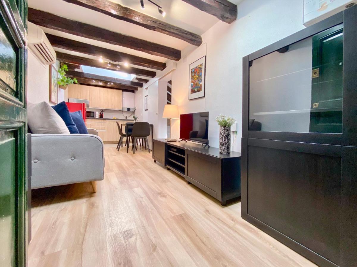 Charming Malasana Attic Madrid Extérieur photo